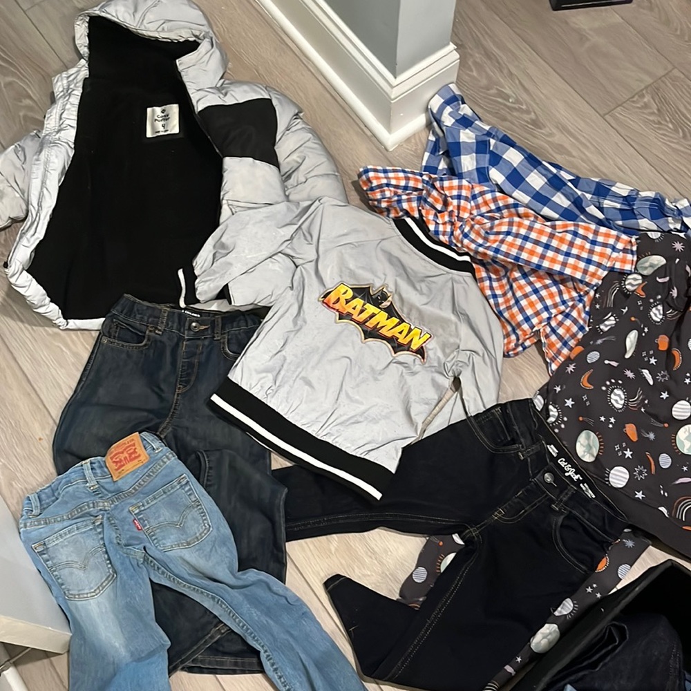 Kids clothing 4T(Coat) 5T everything else